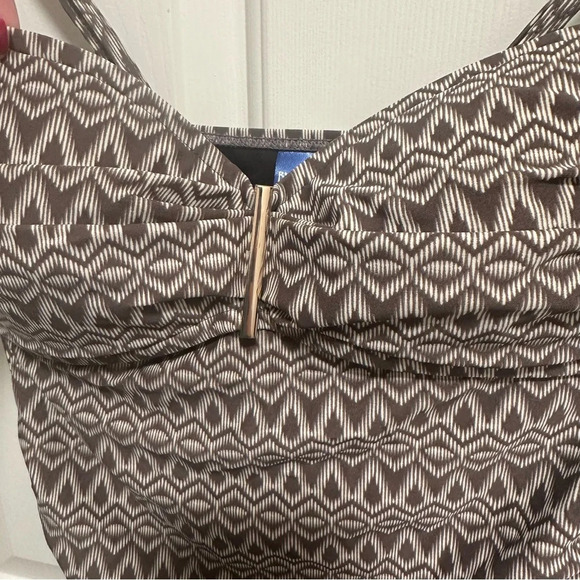 Byron Bay Australia Bathing Swim Suit Tan tribal twist Tummy control Size 14 - Picture 3 of 7